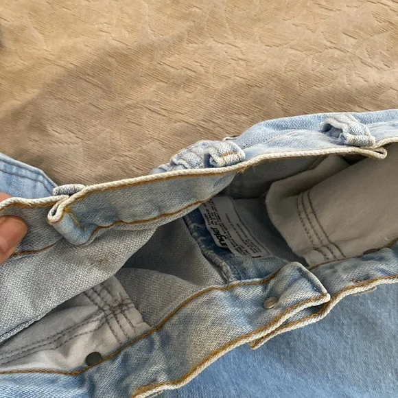 Wrangler Straight Leg High Rise Distressed Jeans - Picture 9 of 10